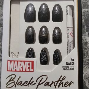 MARVEL BLACK PANTHER Almond Press-On Nails Every Day Wear